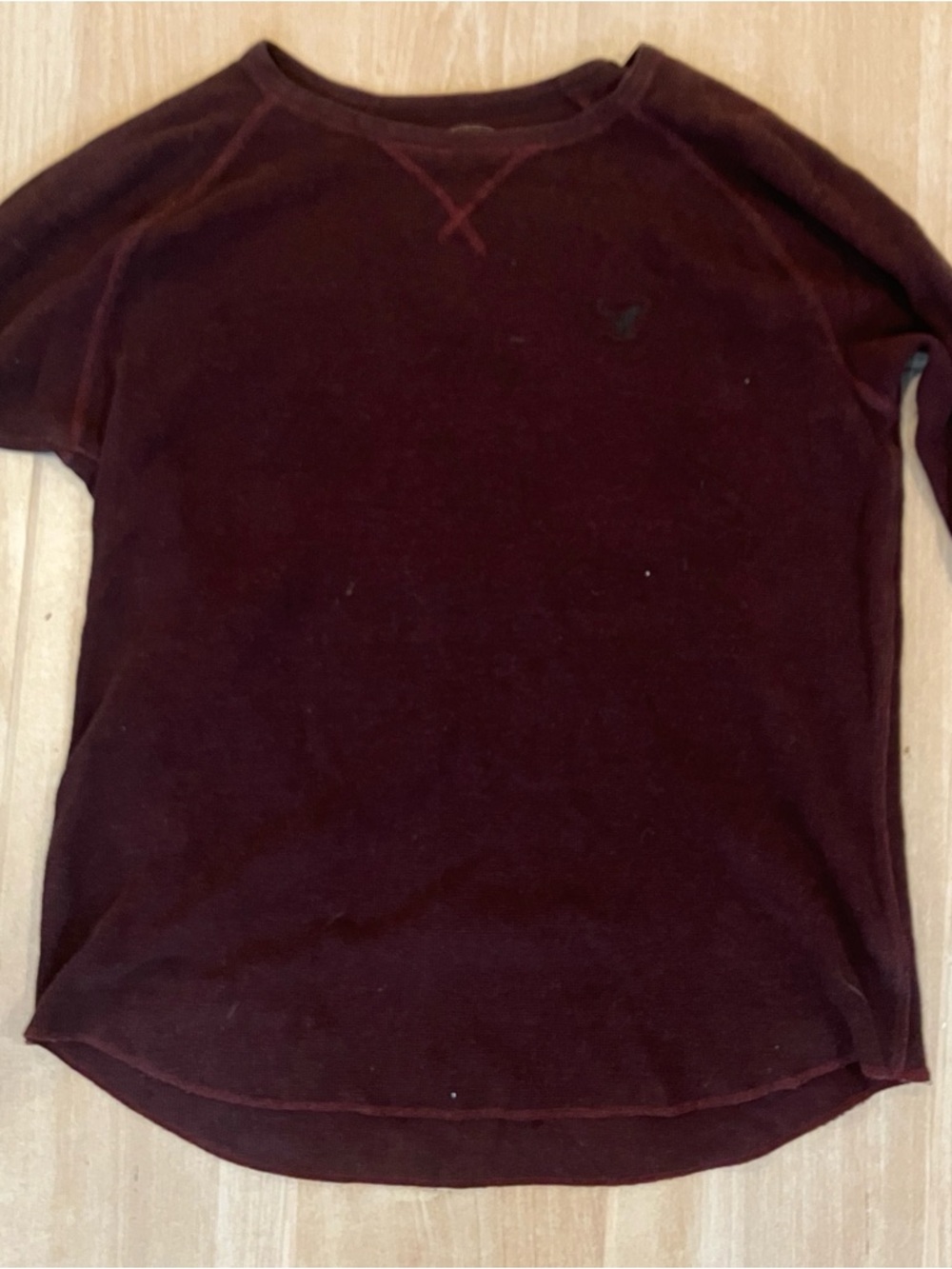 American Eagle Outfitters Men's Deep Burgundy Crewneck thermal
